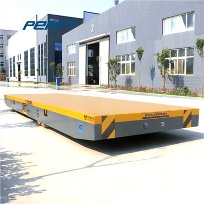 Reboques industriais de direção de equipamentos de manuseio de materiais